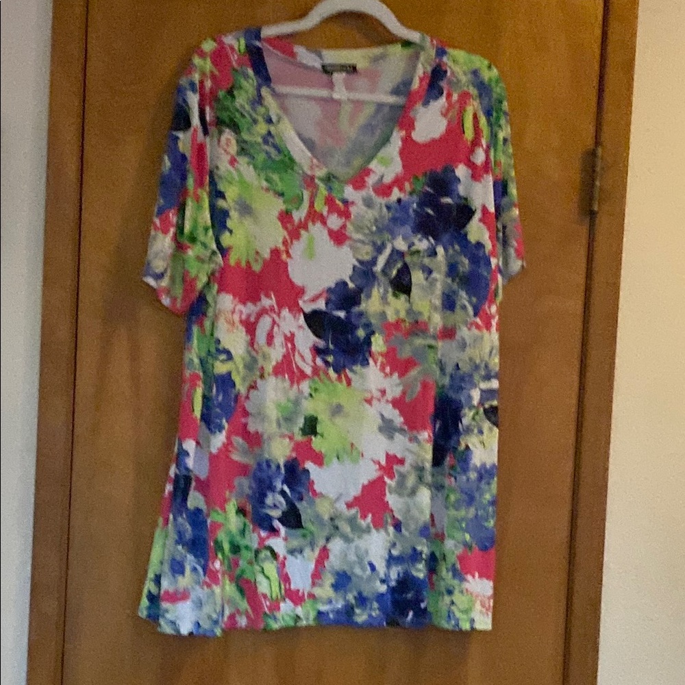 Cream Graphic Blouse Relaxed Fit Short Sleeve